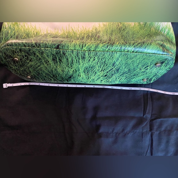 Kate Spade Cream Canvas Tote with Gold Logo - Picture 10 of 10